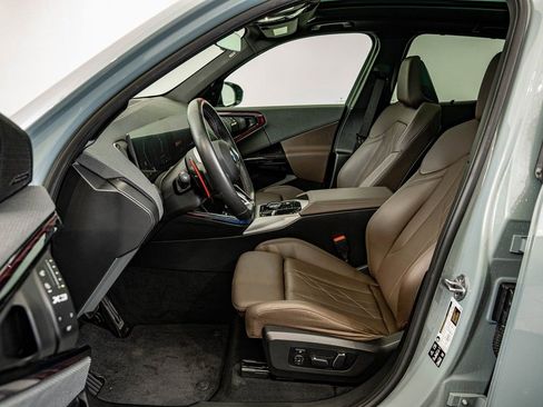 Used 2025 BMW X3 M50 w/ Premium Package image 31