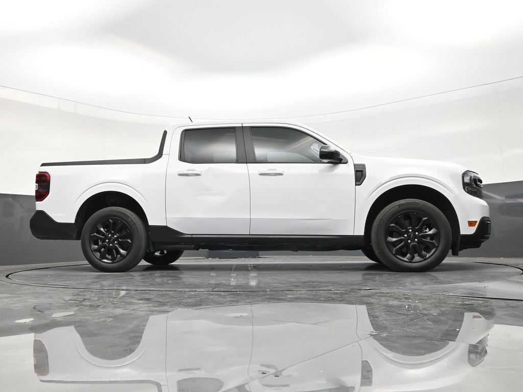 Used 2024 Ford Maverick Lariat w/ Black Appearance Package FWD image 25