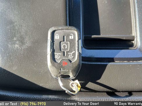 Used 2015 GMC Yukon SLT image 15