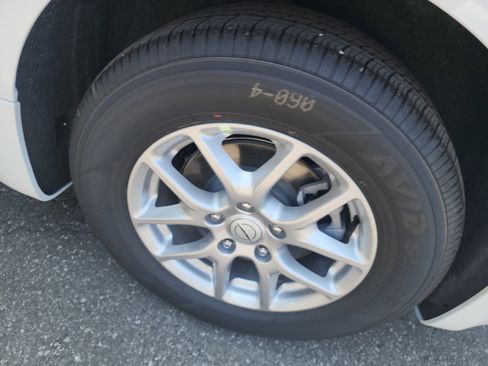 New 2026 Chrysler Pacifica Select image 33