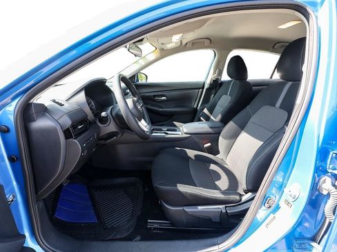 Used 2024 Nissan Sentra SV FWD image 12