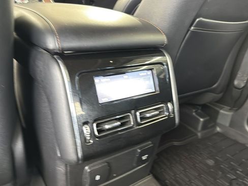 Used 2023 Lincoln Aviator Reserve w/ Equipment Group 201A image 28