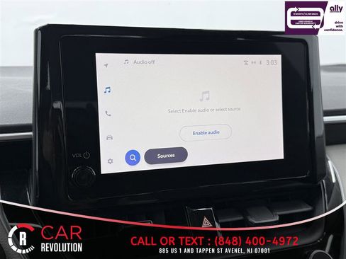 Used 2024 Toyota Corolla LE FWD image 13