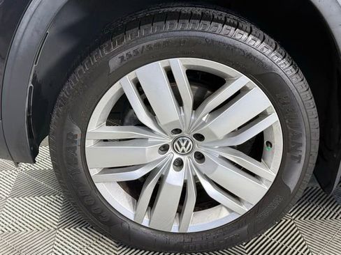 Used 2020 Volkswagen Atlas SEL FWD image 14