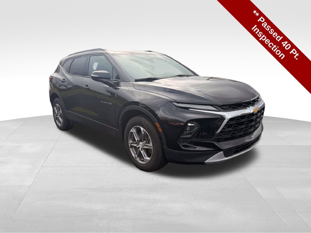 Used 2024 Chevrolet Blazer LT FWD image 9