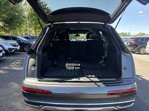Used 2021 Audi Q7 2.0T Premium Plus w/ Premium Plus Package AWD/4WD image 21