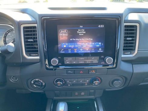 Certified 2024 Nissan Frontier SV image 18