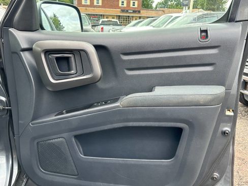 Used 2010 Honda Ridgeline RTS image 12