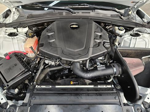 Used 2017 Chevrolet Camaro LT w/ RS Package image 19