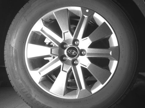 Used 2025 Hyundai Palisade SEL image 12