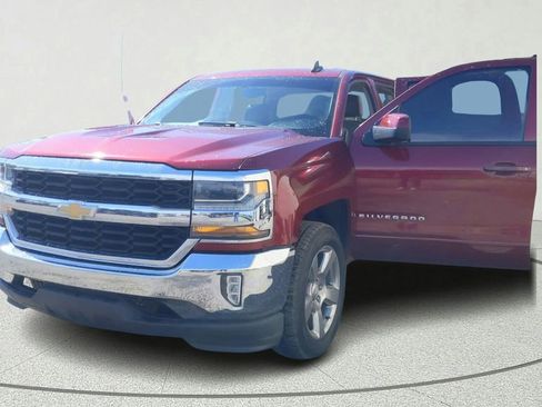 Used 2017 Chevrolet Silverado 1500 LT w/ All Star Edition RWD image 10