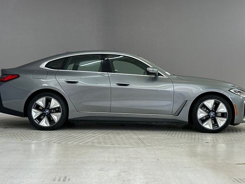 Used 2023 BMW i4 eDrive40 w/ Premium Package RWD image 7