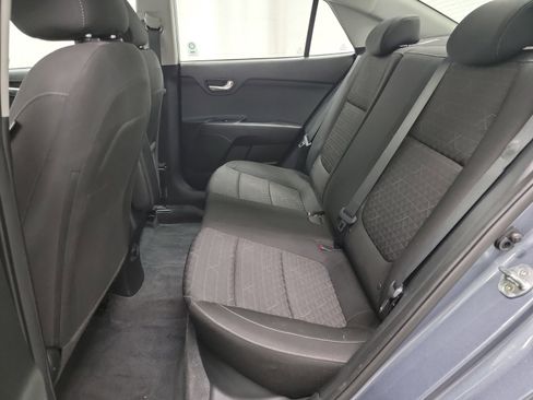 Used 2020 Kia Rio S image 27