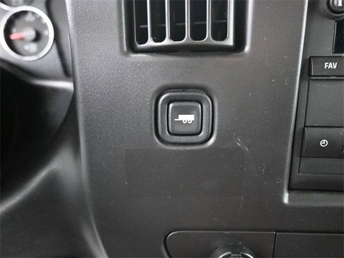 Used 2024 GMC Savana 2500 w/ Driver Convenience Package image 21