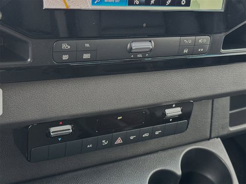 Used 2024 Mercedes-Benz Sprinter 144 Cargo image 23