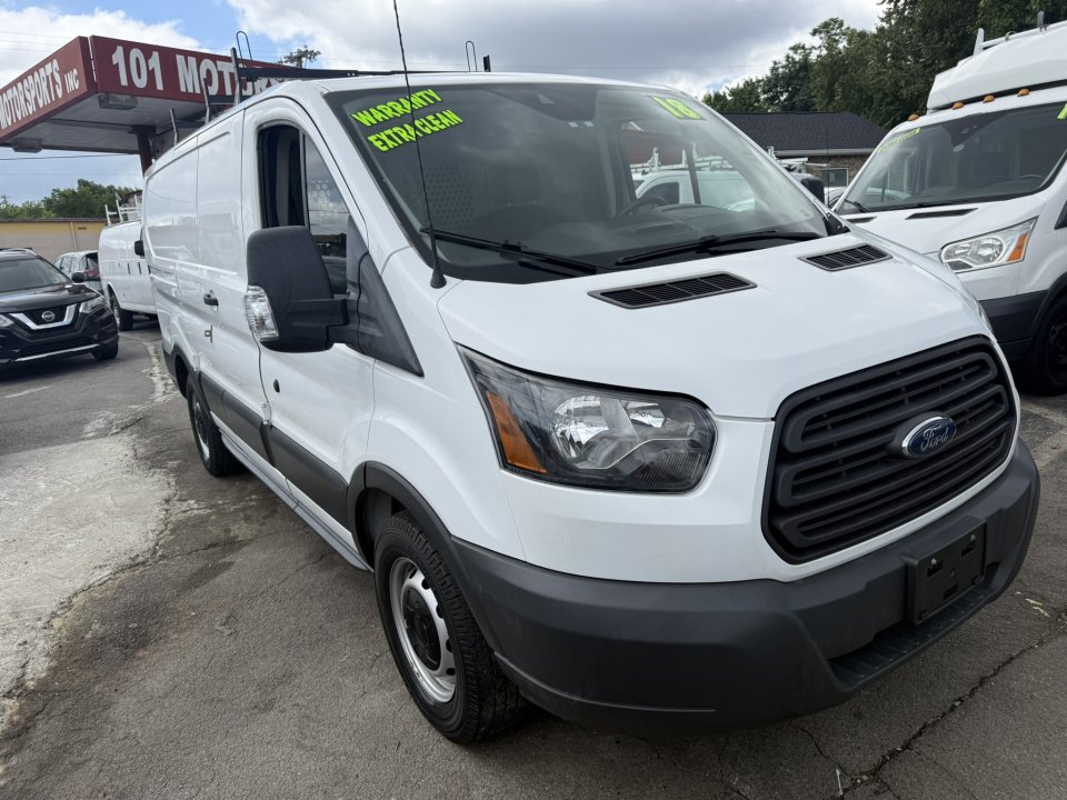 Used 2018 Ford Transit 150 130 Low Roof RWD image 1