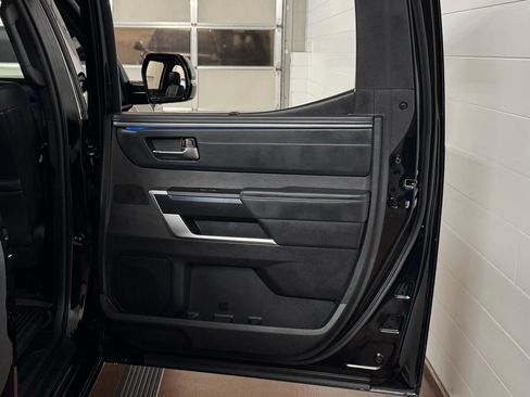 Used 2023 Toyota Tundra Platinum image 41