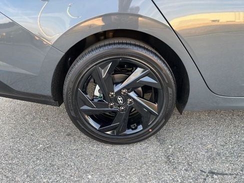 New 2026 Hyundai Elantra SEL Sport Premium image 38