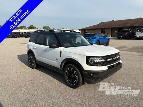 Used 2022 Ford Bronco Sport Outer Banks w/ Tech Package AWD/4WD image 9