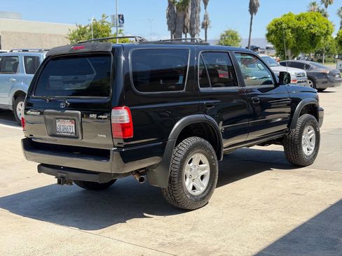 Used 1999 Toyota 4Runner SR5 AWD/4WD image 12