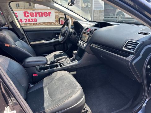 Used 2016 Subaru Crosstrek 2.0i Limited image 10