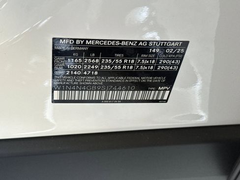 New 2025 Mercedes-Benz GLA 250 image 37