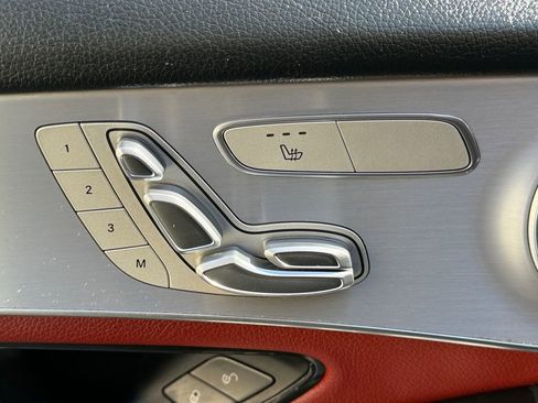 Used 2019 Mercedes-Benz GLC 300 4MATIC Coupe image 11