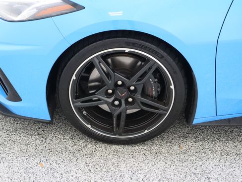 Used 2022 Chevrolet Corvette Stingray Preferred Conv w/ Z51 Performance Package RWD image 11