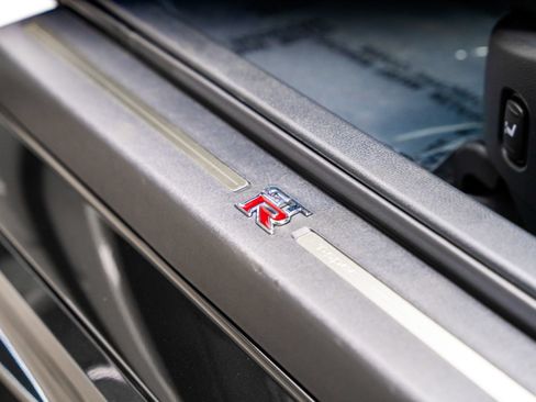 Used 2024 Nissan GT-R w/ Floor Mat Package AWD/4WD image 59