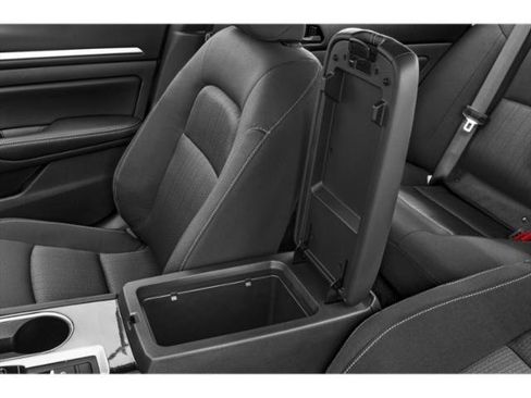Used 2024 Nissan Altima 2.5 SV w/ SV Premium Package AWD/4WD image 17