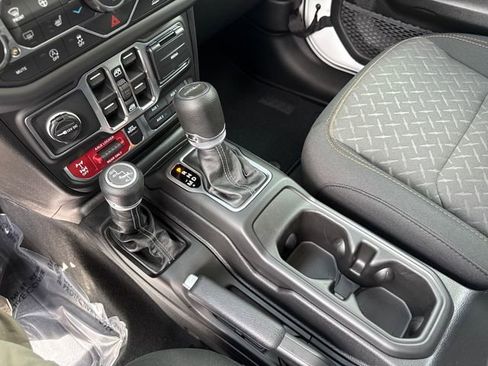 New 2026 Jeep Gladiator Mojave AWD/4WD image 26