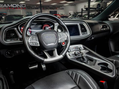 Used 2020 Dodge Challenger SRT Hellcat Redeye RWD image 17
