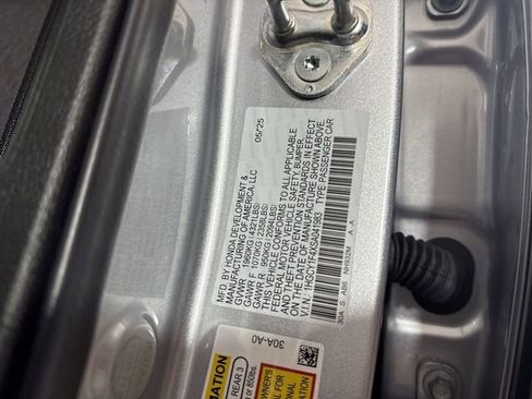 Certified 2025 Honda Accord SE image 36