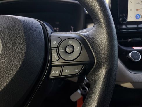 Used 2026 Toyota Corolla LE image 20