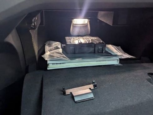 Used 2021 Audi e-tron Prestige image 39