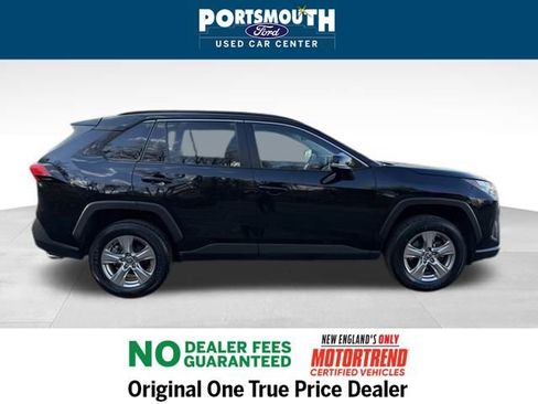 Used 2024 Toyota RAV4 XLE image 6