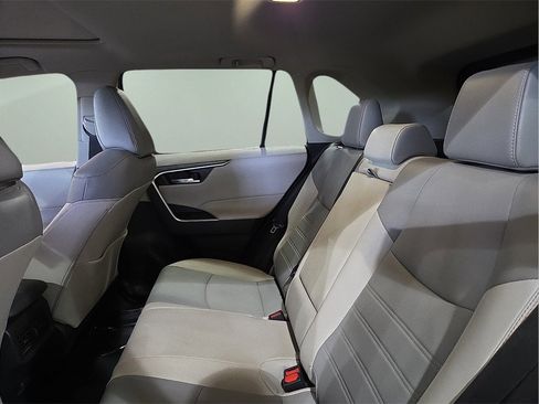Certified 2022 Toyota RAV4 XLE Premium image 11