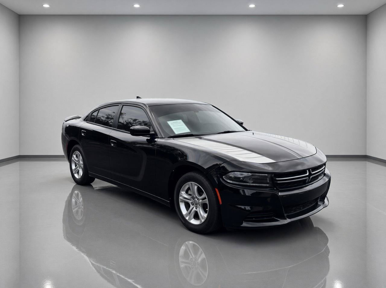 Used 2023 Dodge Charger SXT RWD image 8