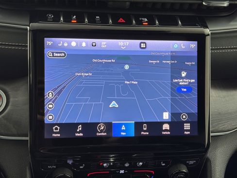 Used 2023 Jeep Grand Cherokee Overland w/ Luxury Tech Group IV image 20