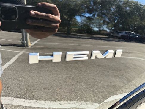 Used 2024 Dodge Durango R/T image 24