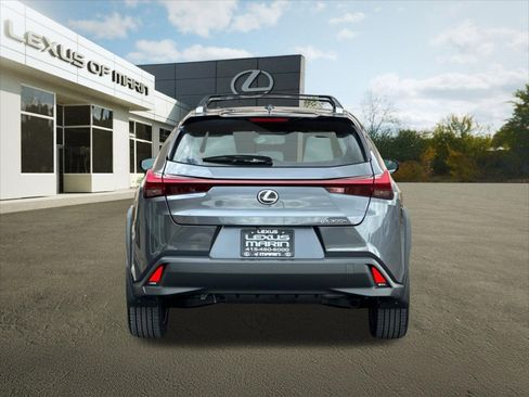 New 2026 Lexus UX 300h FWD image 10