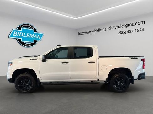 New 2026 Chevrolet Silverado 1500 Custom Trail Boss w/ Dark Appearance Package image 4