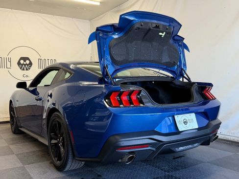Used 2024 Ford Mustang GT RWD image 20