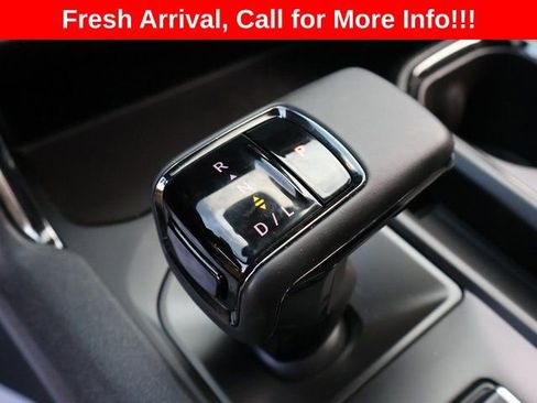 Used 2023 GMC Sierra 1500 AT4 w/ Technology Package AWD/4WD image 34
