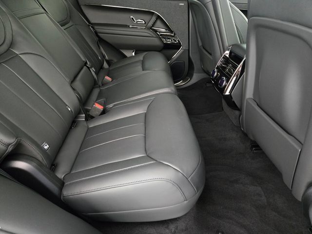 New 2026 Land Rover Range Rover Sport Dynamic SE AWD/4WD image 18
