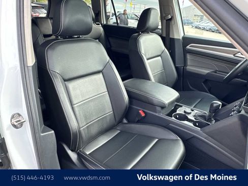 Used 2022 Volkswagen Atlas SEL image 15