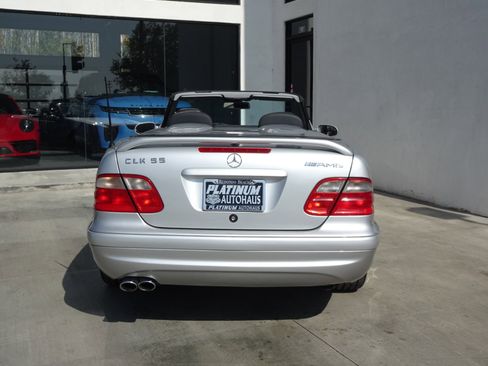Used 2002 Mercedes-Benz CLK 55 AMG Cabriolet image 5