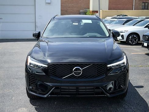 New 2026 Volvo XC60 T8 Ultra w/ Climate Package AWD/4WD image 5