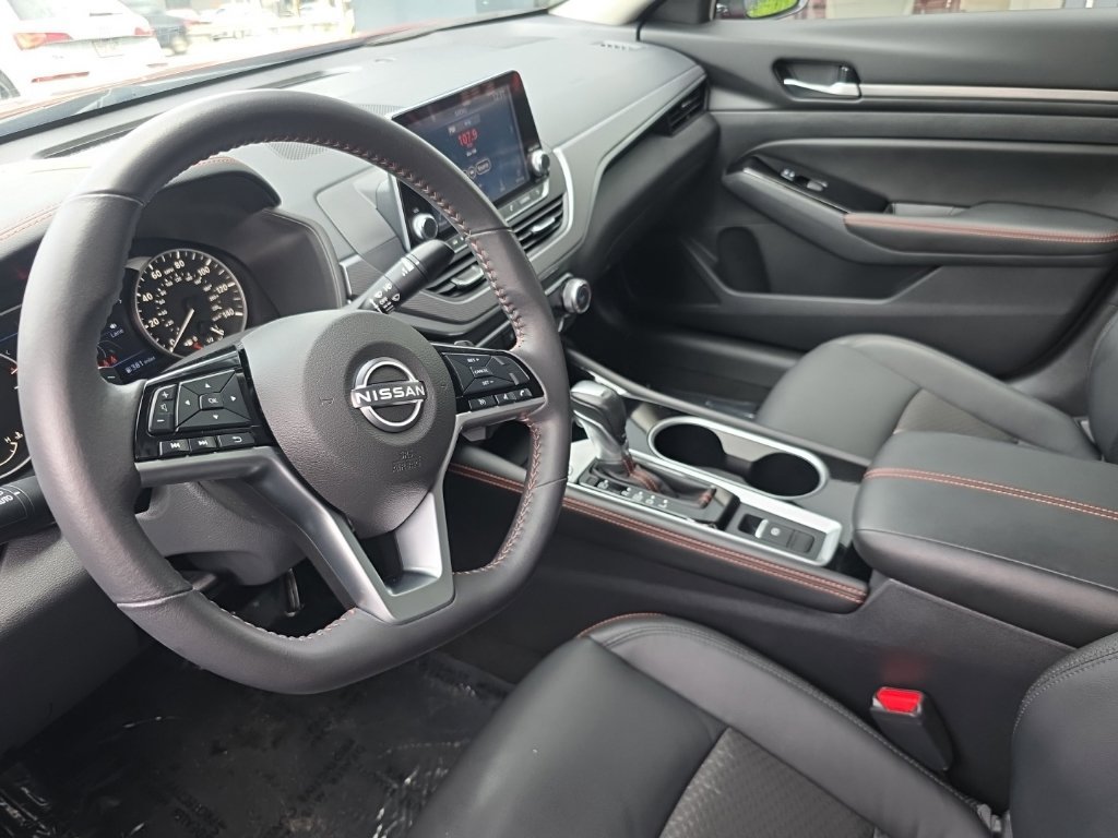 Certified 2024 Nissan Altima 2.5 SR AWD/4WD image 16