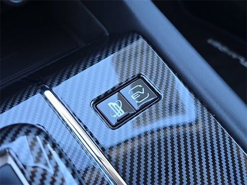 Used 2023 Mitsubishi Outlander SE image 31